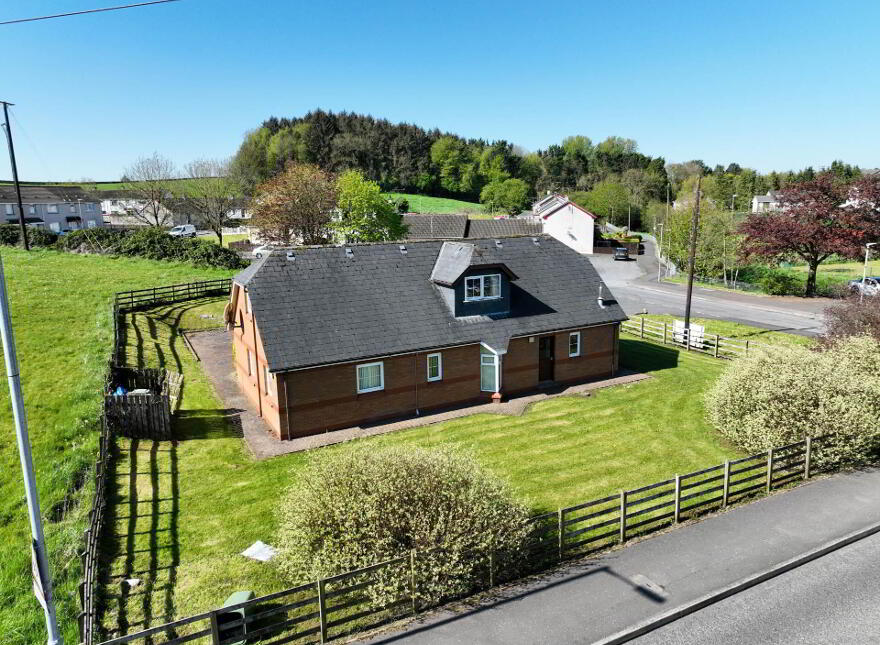 5 Clones Road, Newtownbutler, Enniskillen, BT92 6SB