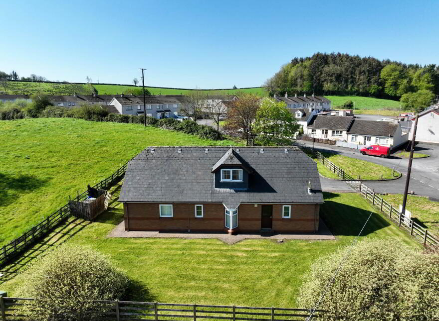 5 Clones Road, Newtownbutler, Enniskillen, BT92 6SB