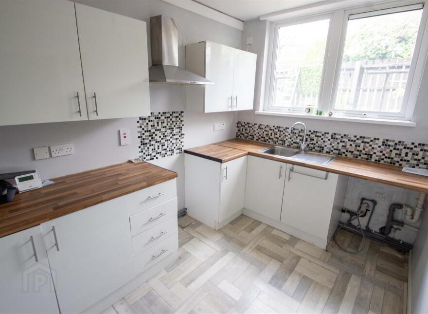 107A Shaws Road, Belfast, BT11 9PS