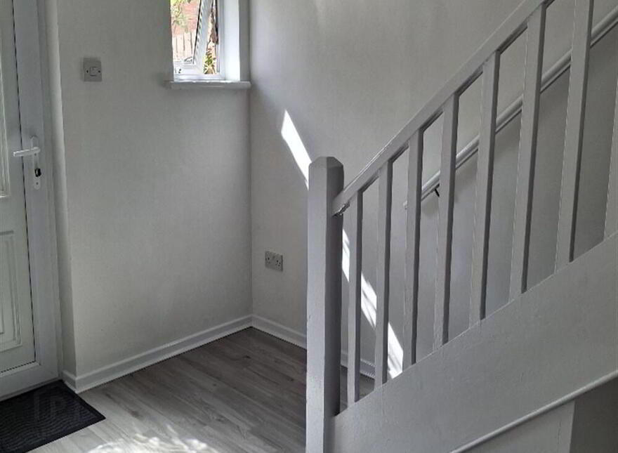 11 Beattie Park Central, Dunmurry, Belfast, BT17 9BE
