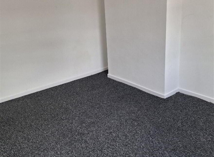 11 Beattie Park Central, Dunmurry, Belfast, BT17 9BE
