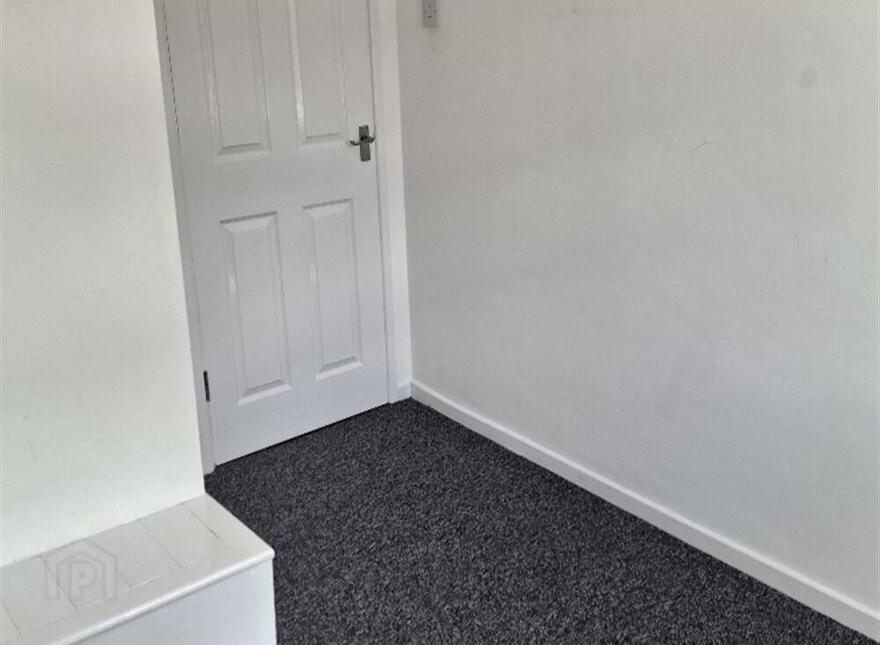 11 Beattie Park Central, Dunmurry, Belfast, BT17 9BE
