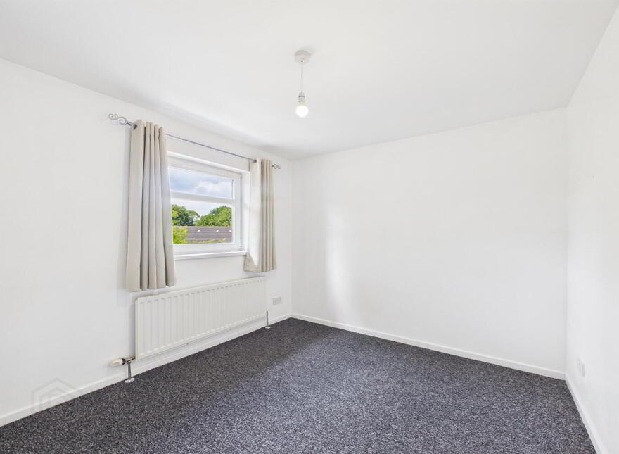 11 Beattie Park Central, Dunmurry, Belfast, BT17 9BE