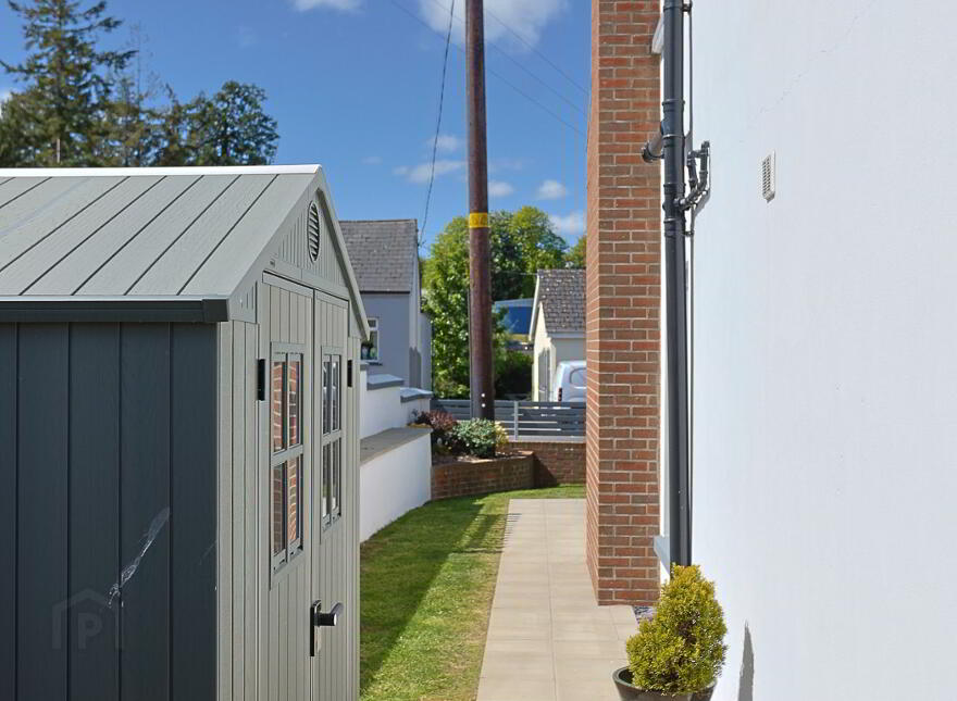 1 Linen Green, Waringstown, Craigavon, BT66 7WU