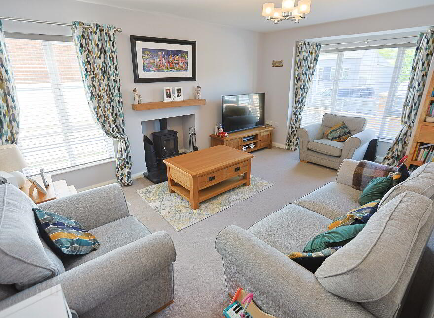1 Linen Green, Waringstown, Craigavon, BT66 7WU