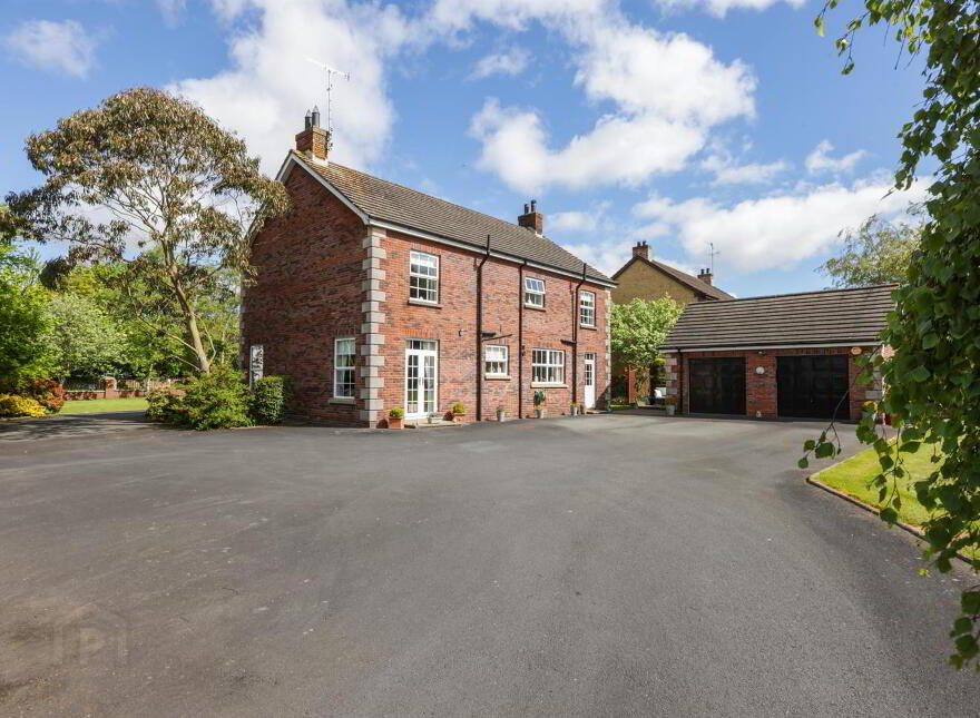 1 The Meadows, Downpatrick, BT30 6LN