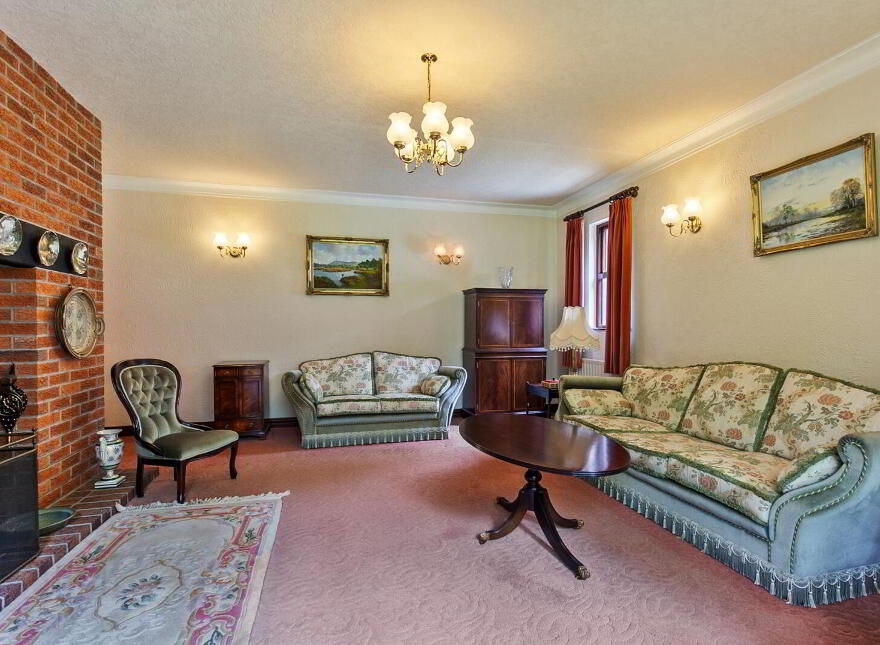 2 Lorne Lane, Station Road, Holywood, BT18 0NW