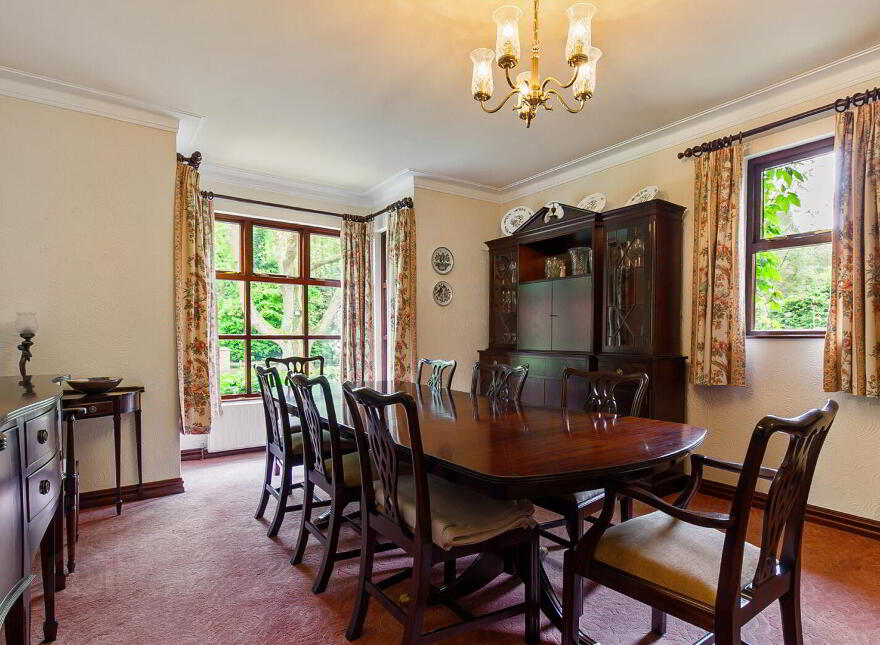 2 Lorne Lane, Station Road, Holywood, BT18 0NW