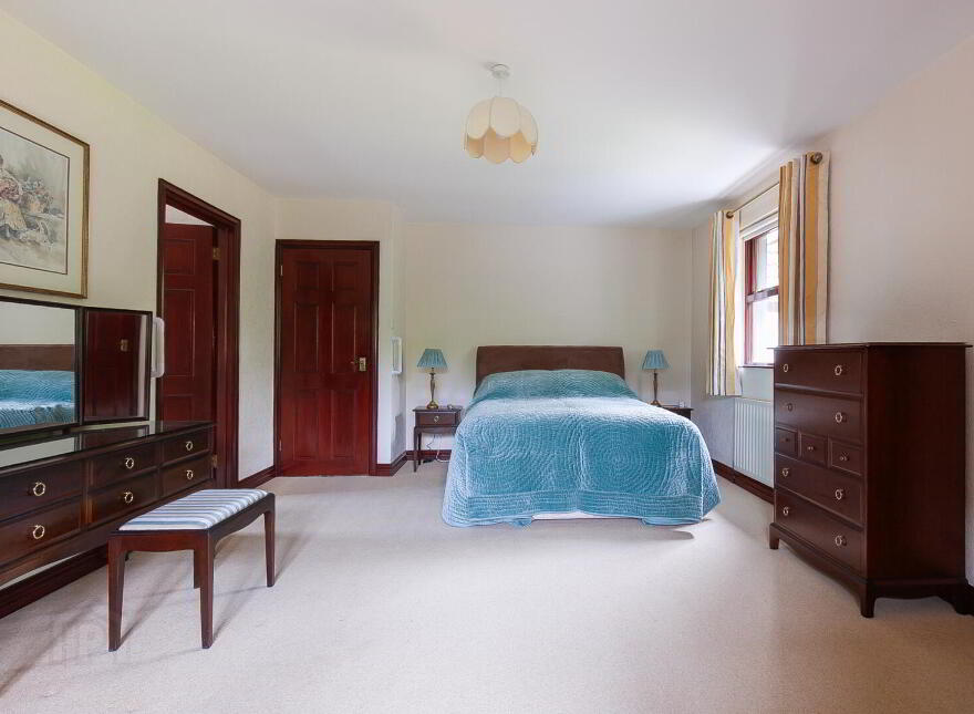 2 Lorne Lane, Station Road, Holywood, BT18 0NW