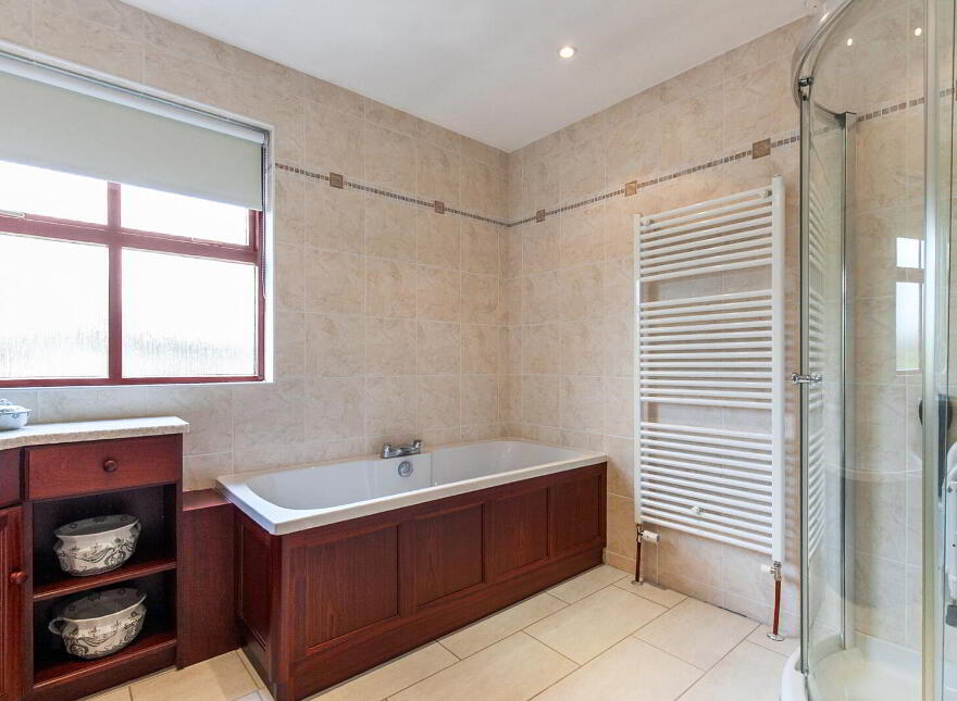 2 Lorne Lane, Station Road, Holywood, BT18 0NW