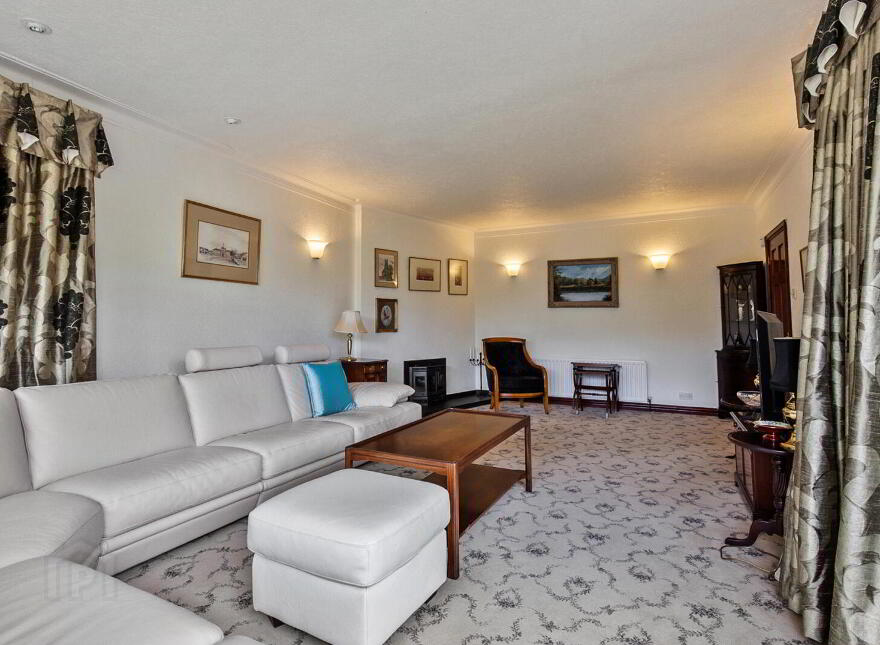 2 Lorne Lane, Station Road, Holywood, BT18 0NW