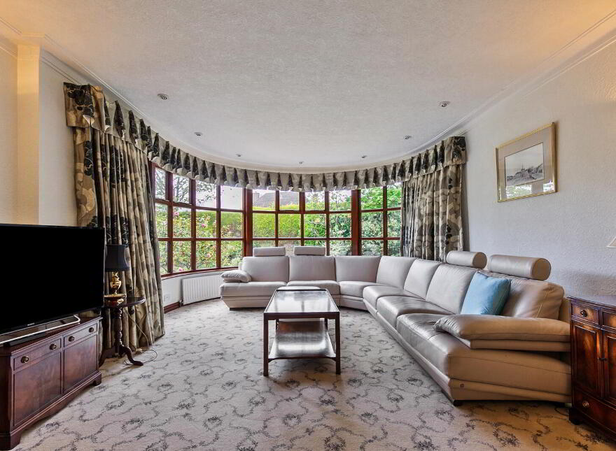 2 Lorne Lane, Station Road, Holywood, BT18 0NW
