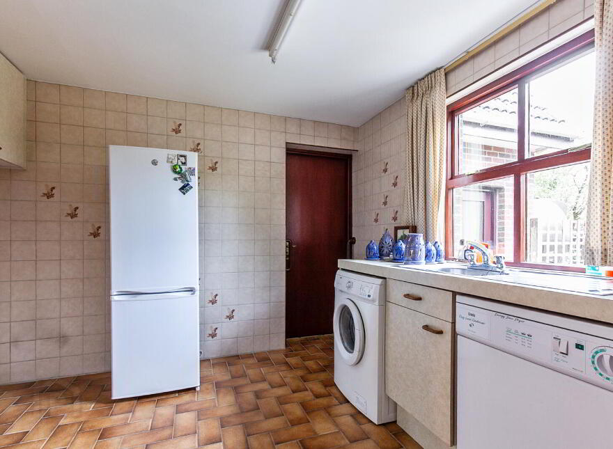 2 Lorne Lane, Station Road, Holywood, BT18 0NW