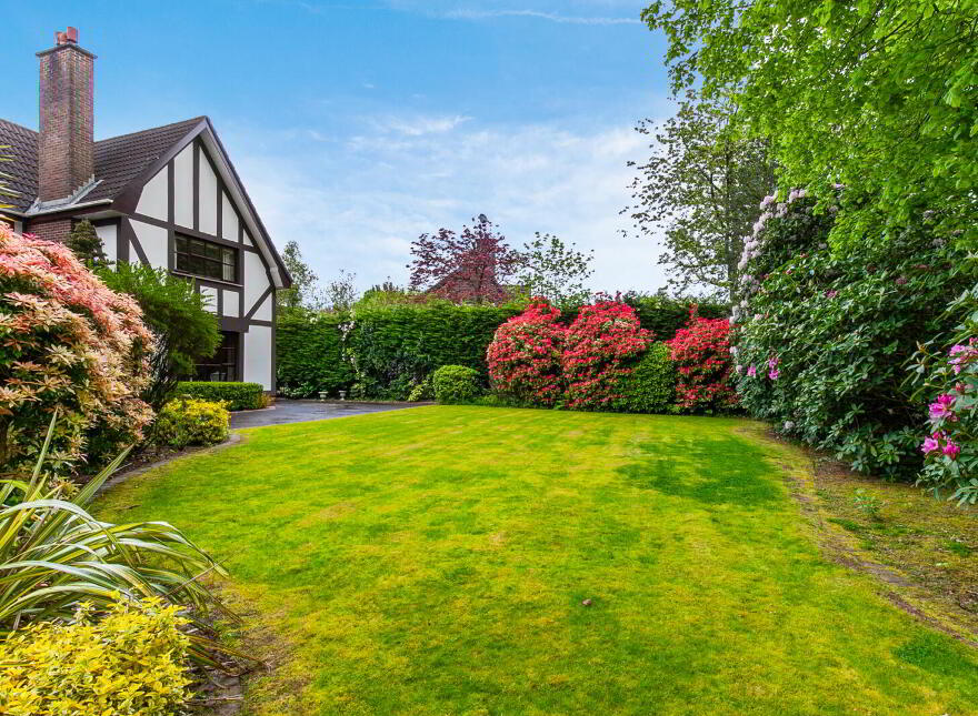 2 Lorne Lane, Station Road, Holywood, BT18 0NW