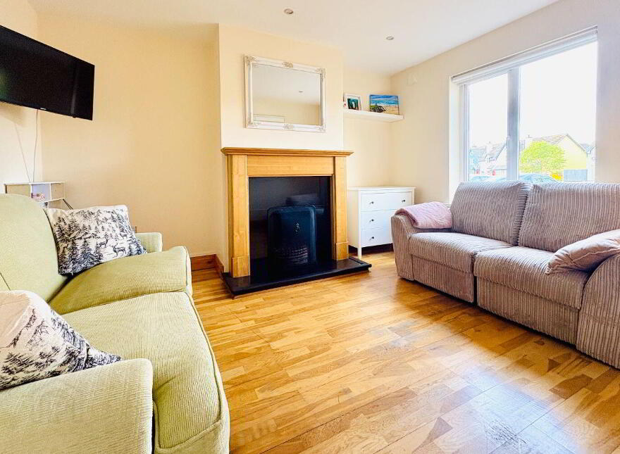 90 Carrigiseal, Clogher Failí, Tralee, V92HY5Y