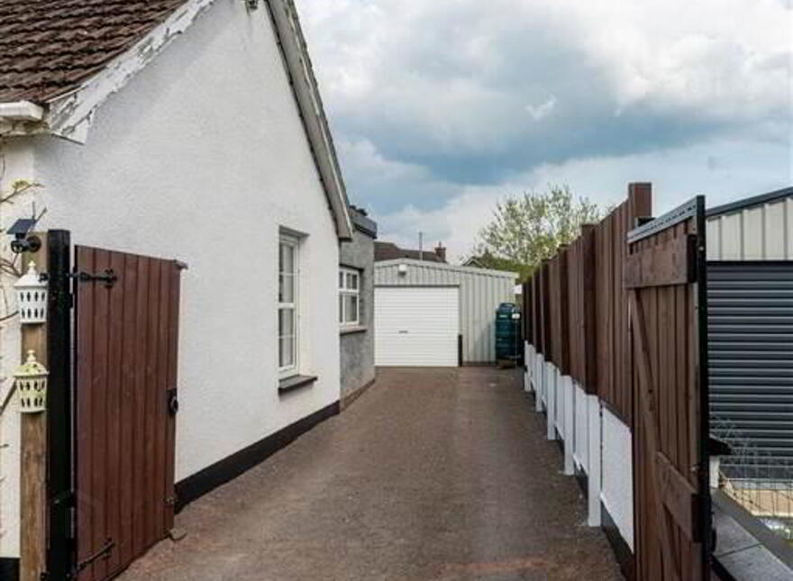 10 Steedstown Road, Stoneyford, Lisburn, BT28 3SS