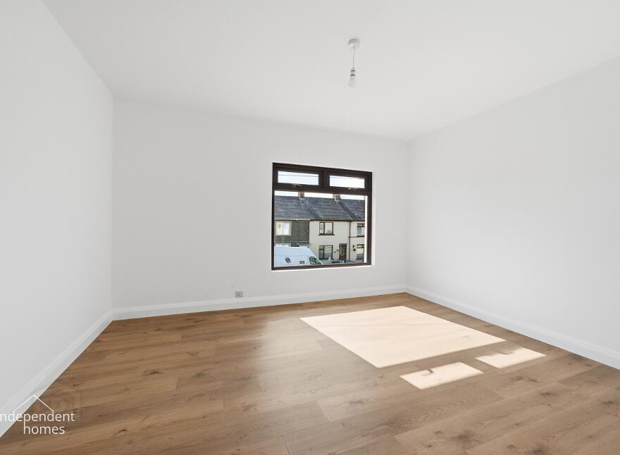 28 Upper Waterloo Road, Larne, BT40 1HD