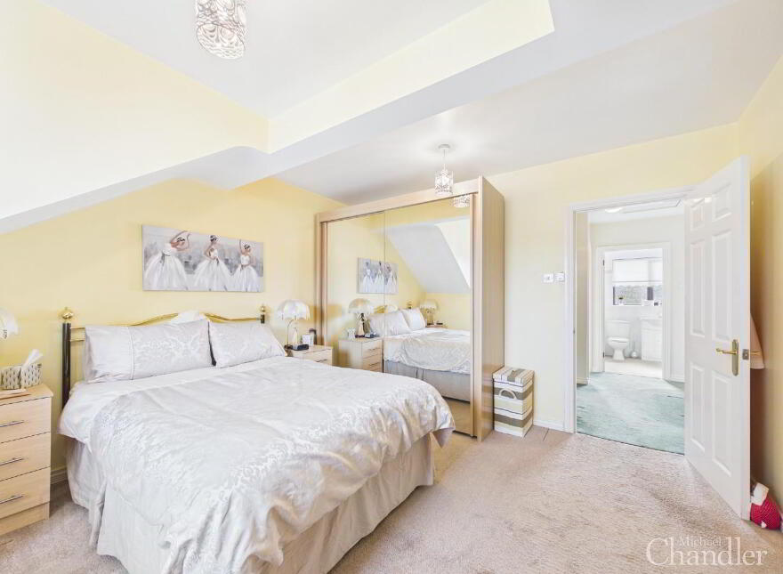 30 Beechwood Grove, Belfast, BT8 7UR