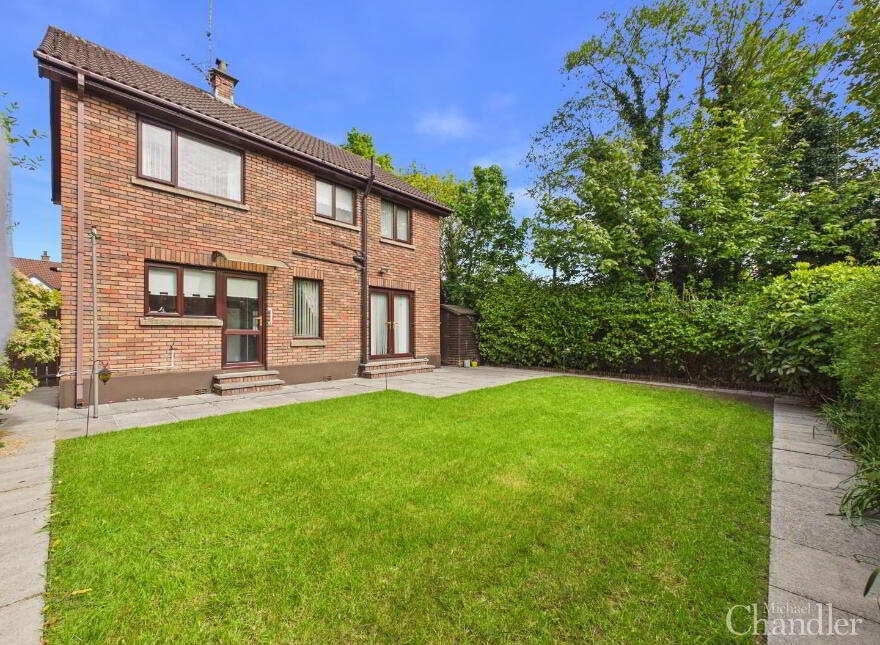 30 Beechwood Grove, Belfast, BT8 7UR