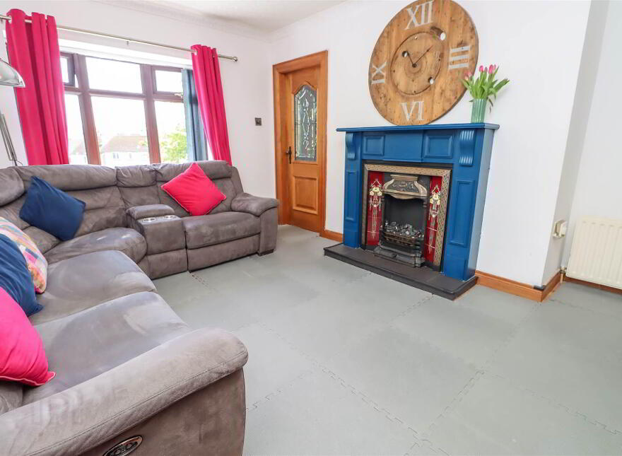 11 Drumadoon Drive, Dundonald, Belfast, BT16 2LY