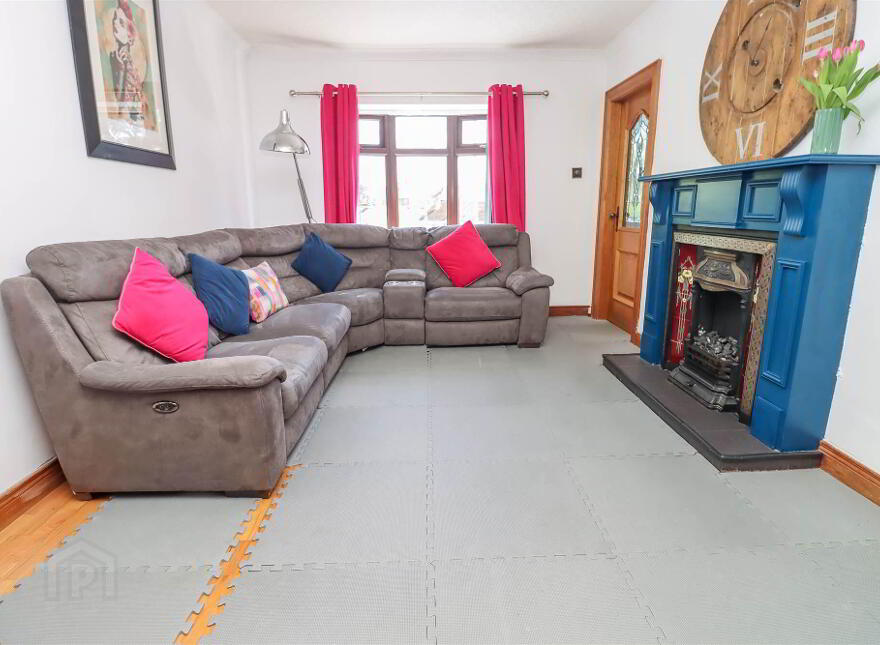 11 Drumadoon Drive, Dundonald, Belfast, BT16 2LY