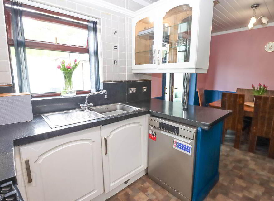 11 Drumadoon Drive, Dundonald, Belfast, BT16 2LY
