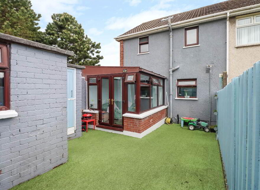 11 Drumadoon Drive, Dundonald, Belfast, BT16 2LY