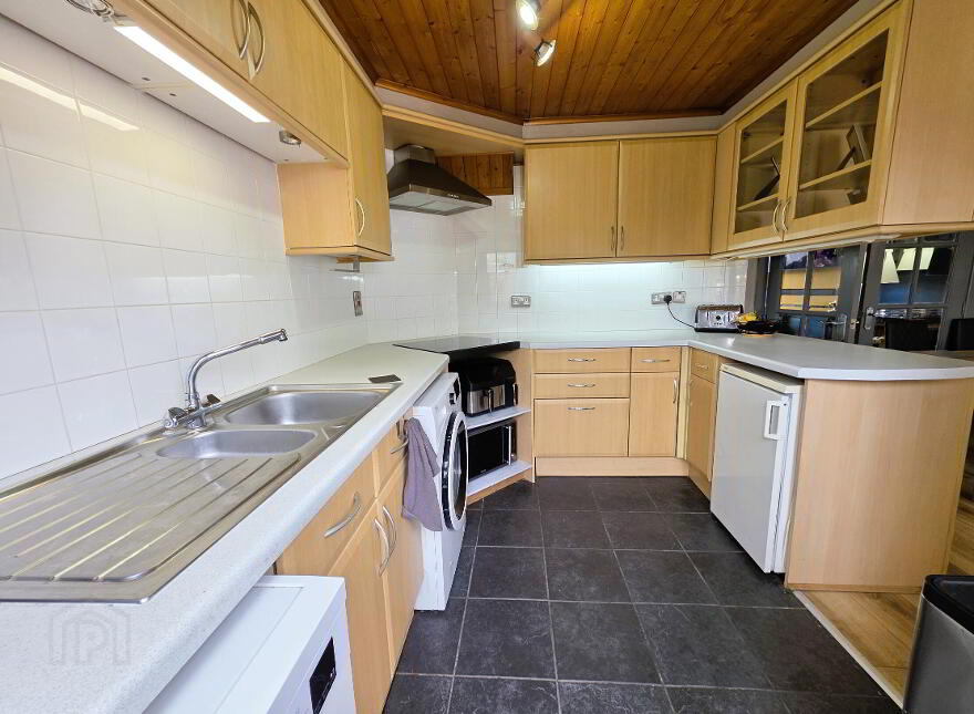 226 Killowen Grange, Lisburn, BT28 3JG
