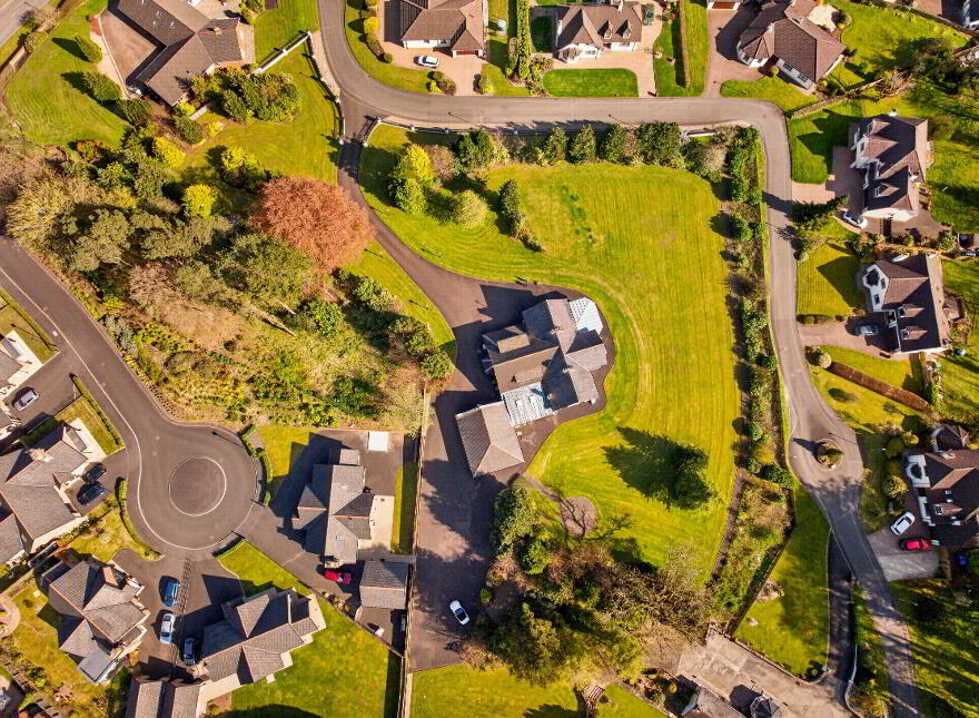 Knockan Lodge, 50 Knockan Road, Broughshane, BT43 7LE