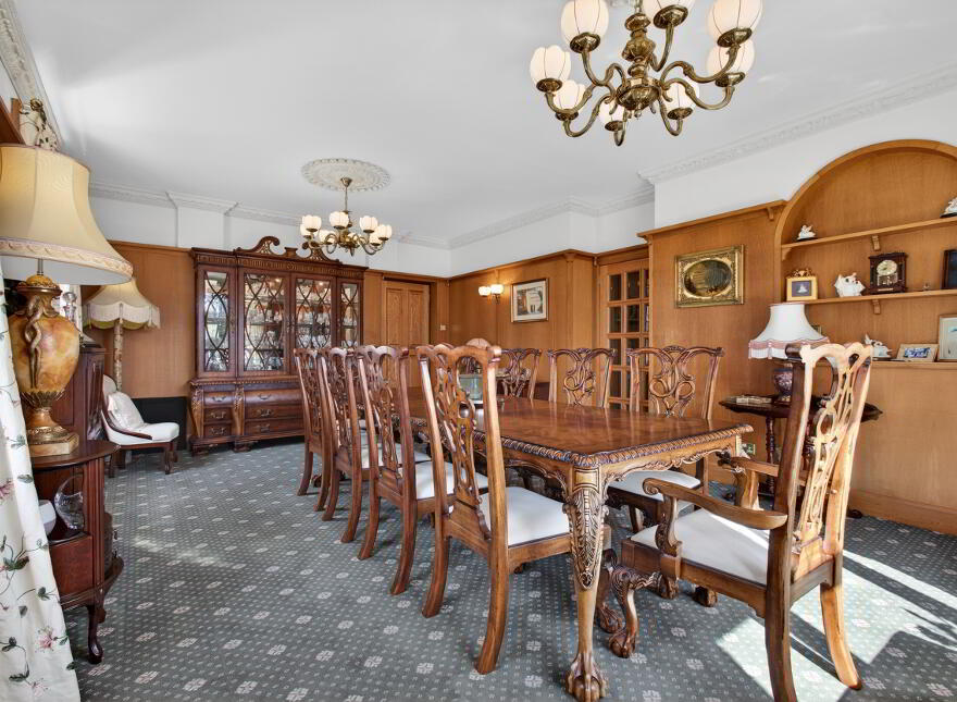 Knockan Lodge, 50 Knockan Road, Broughshane, BT43 7LE