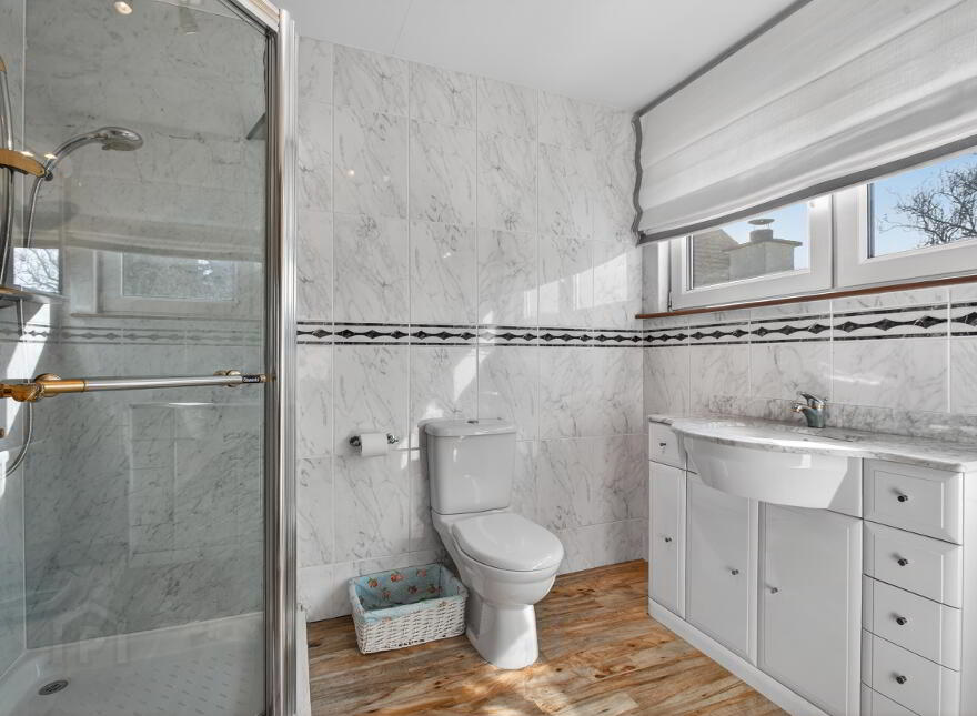 Knockan Lodge, 50 Knockan Road, Broughshane, BT43 7LE