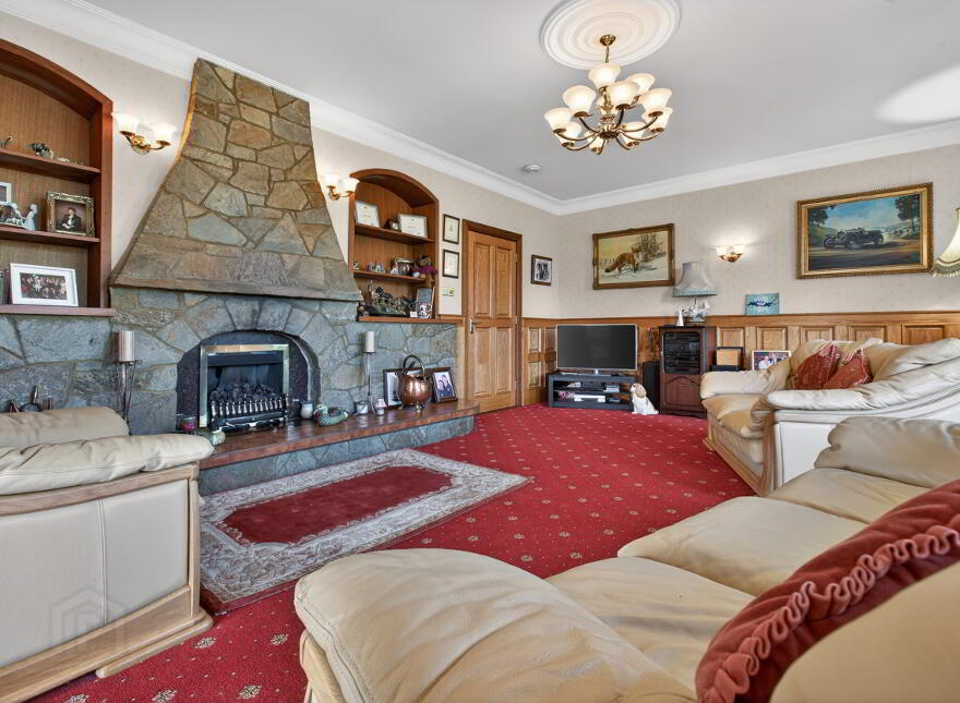 Knockan Lodge, 50 Knockan Road, Broughshane, BT43 7LE