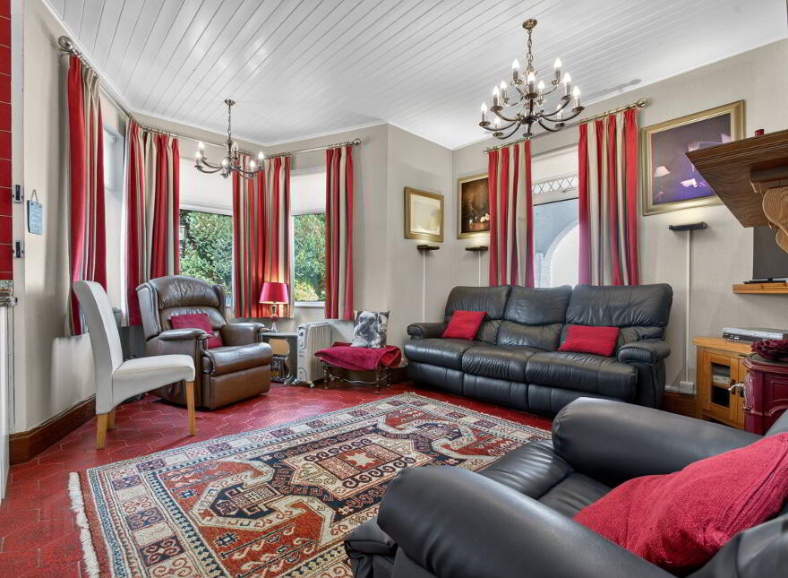 Knockan Lodge, 50 Knockan Road, Broughshane, BT43 7LE