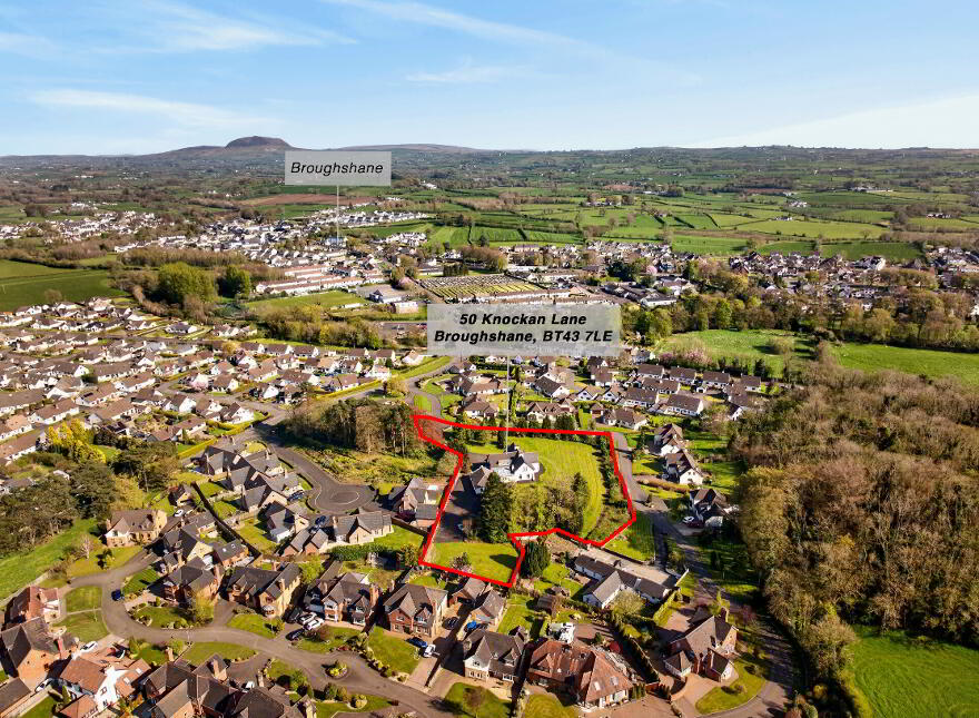 Knockan Lodge, 50 Knockan Road, Broughshane, BT43 7LE