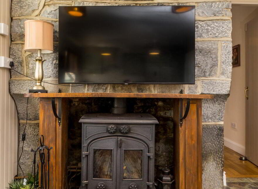 Ashtree Cottage, Greenhall Upper, Newtowncashel, N39WK72