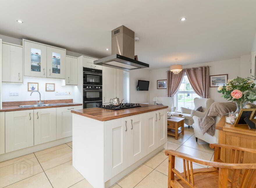 7 Millmount Village Court, Dundonald, Belfast, BT16 1AX