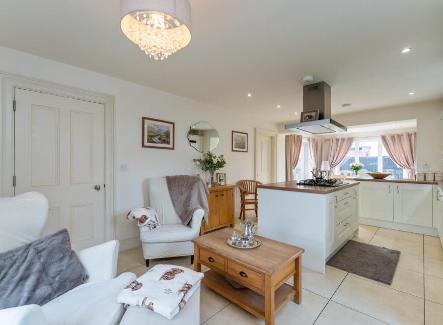 7 Millmount Village Court, Dundonald, Belfast, BT16 1AX