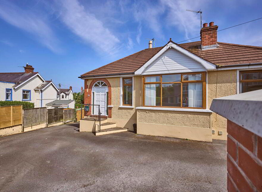 87a Donaghadee Road, Bangor, BT20 4NJ