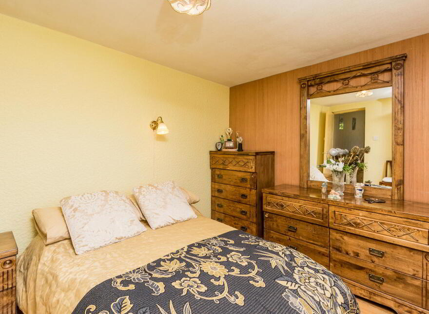 Cloonslanor, Strokestown, F42PW62