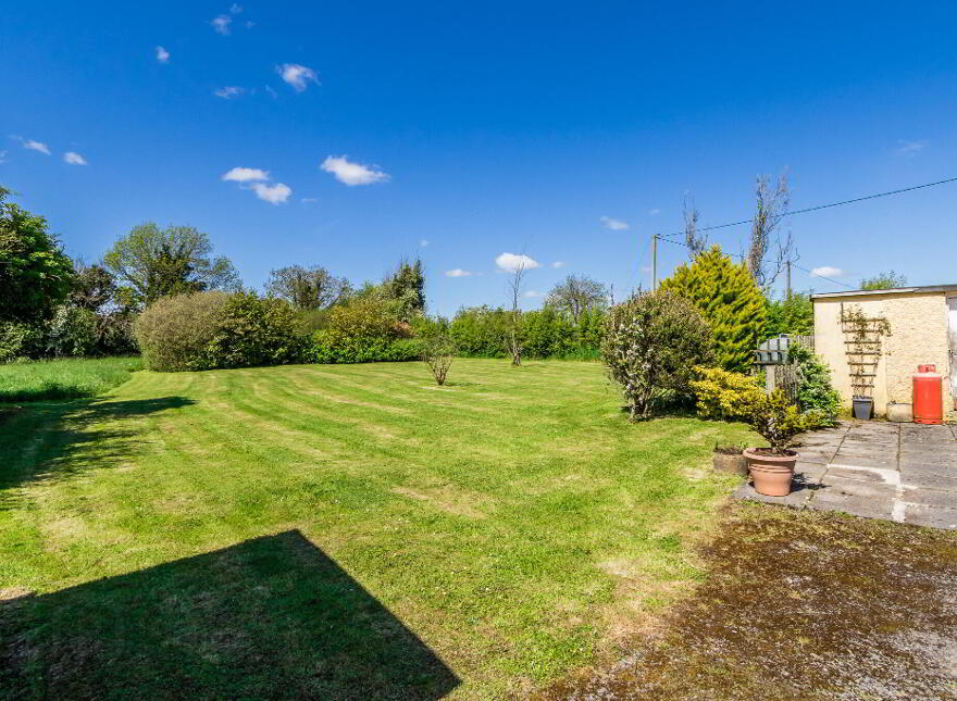 Cloonslanor, Strokestown, F42PW62
