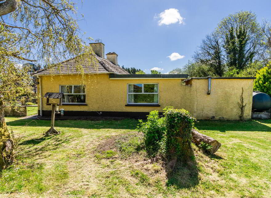 Cloonslanor, Strokestown, F42PW62