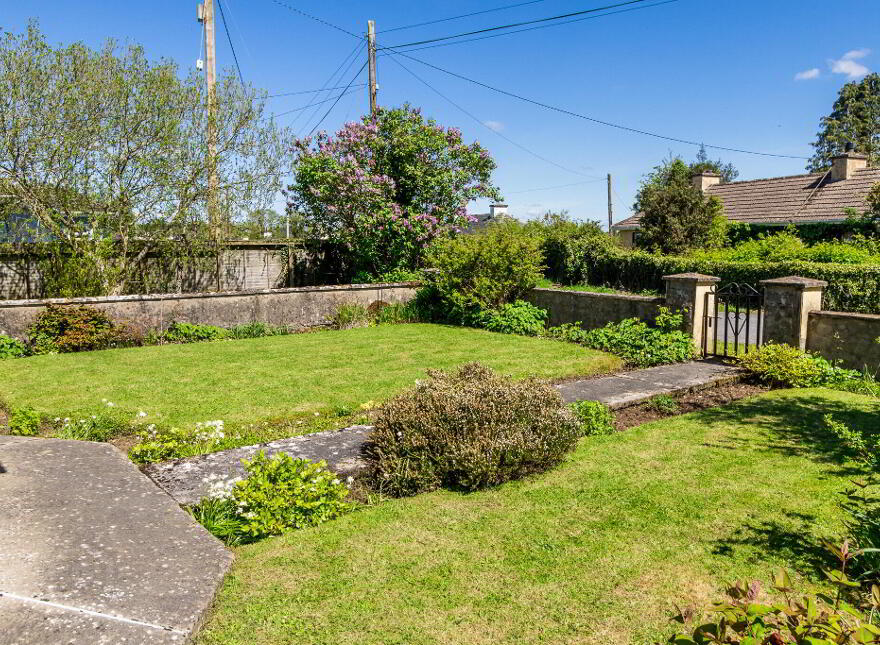 Cloonslanor, Strokestown, F42PW62