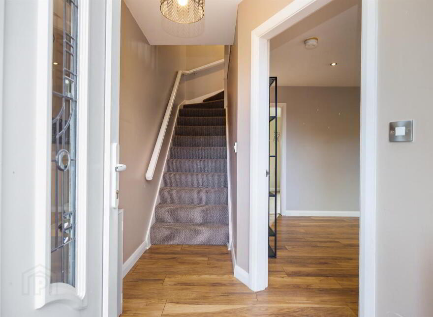 2A Carnbrae Avenue, Newton Park, Castlereagh, Belfast, BT8 6NH