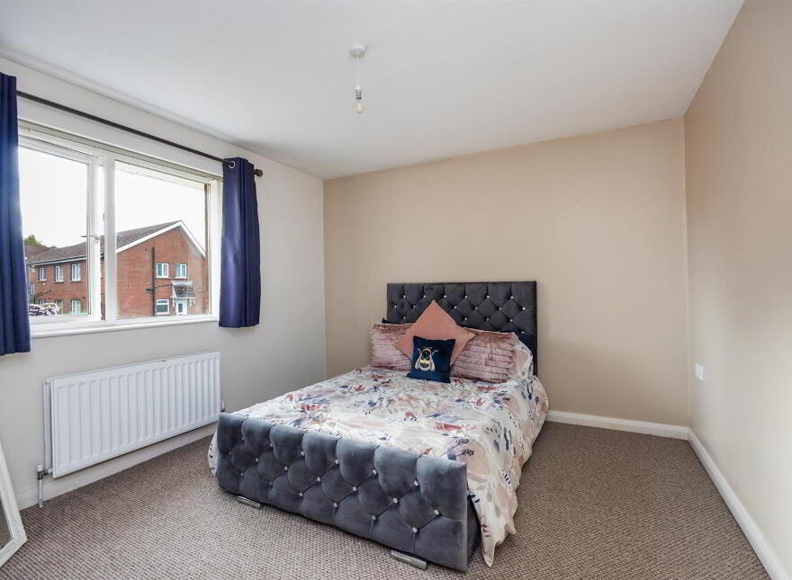 2A Carnbrae Avenue, Newton Park, Castlereagh, Belfast, BT8 6NH