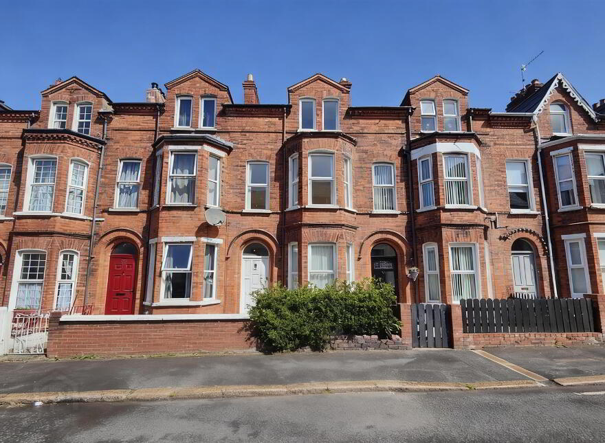 27 Willowbank Gardens, Belfast, BT15 5AH