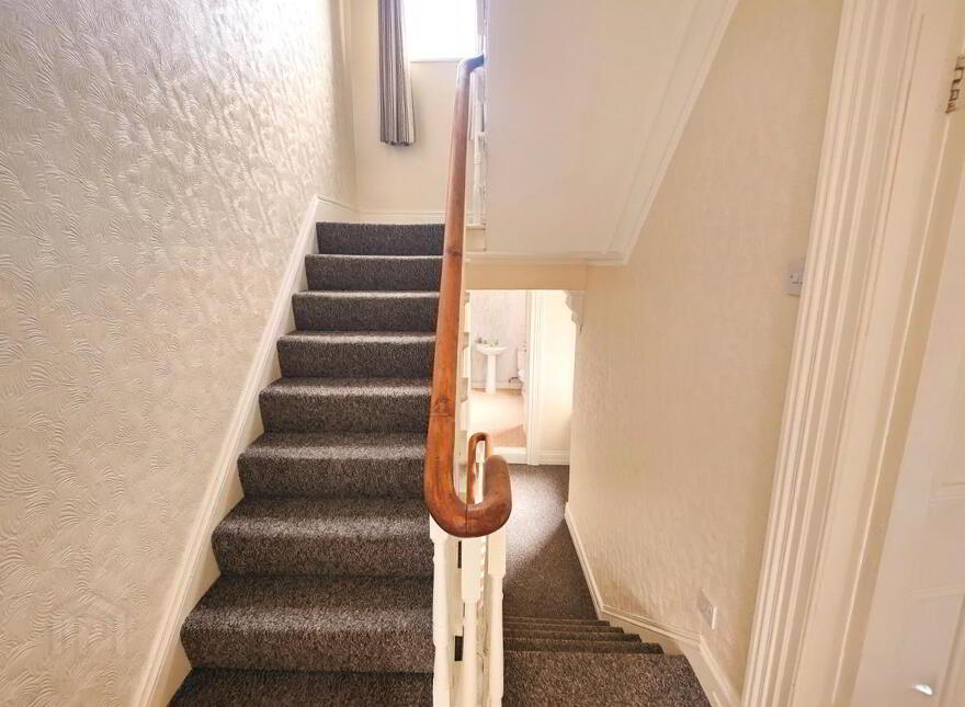 27 Willowbank Gardens, Belfast, BT15 5AH