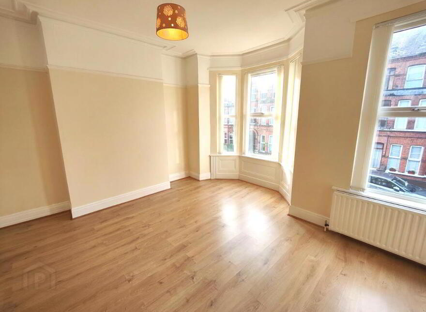 27 Willowbank Gardens, Belfast, BT15 5AH
