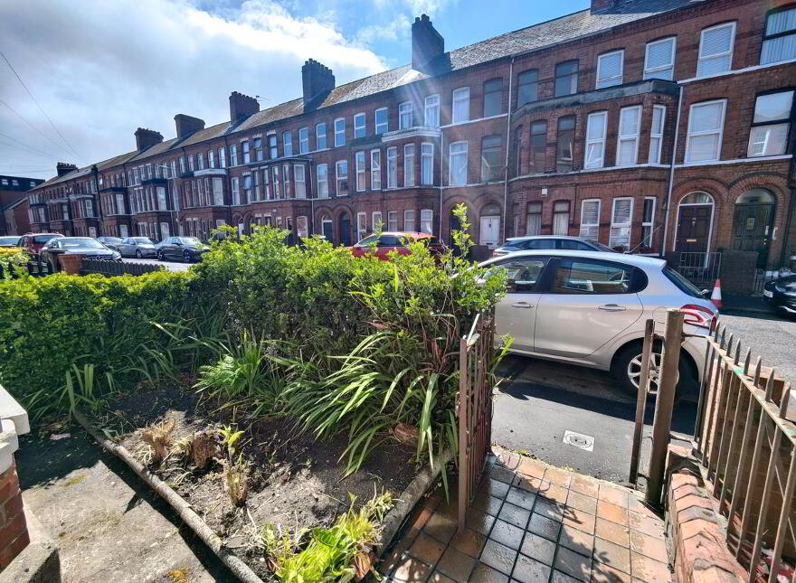 27 Willowbank Gardens, Belfast, BT15 5AH