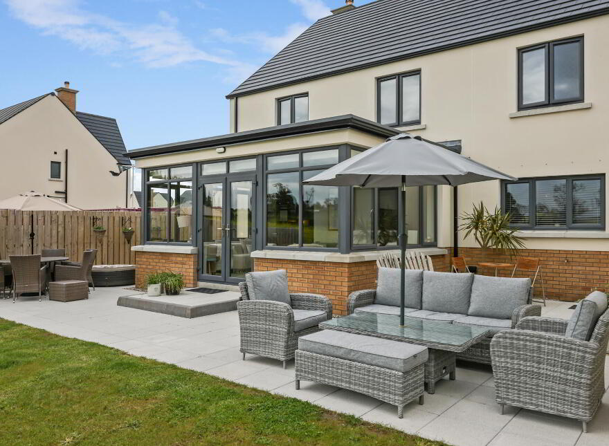 59 Ashgrove Walk, Comber, Newtownards, BT23 5PJ