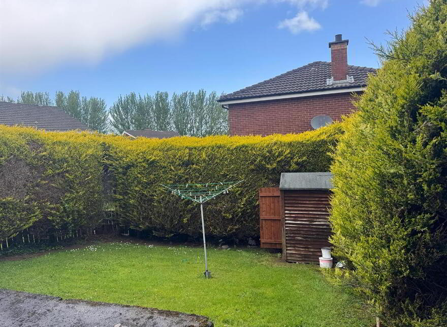 185 Hillcrest, Waterside, L'Derry, BT47 6GE